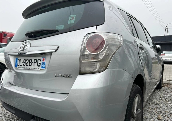 Toyota Verso cena 15500 przebieg: 109535, rok produkcji 2014 z Kalisz małe 172